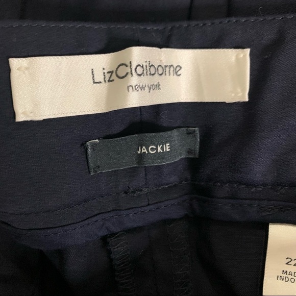 Liz Claiborne new With Tags Jackie Cropped Pants in Navy - Picture 6 of 10